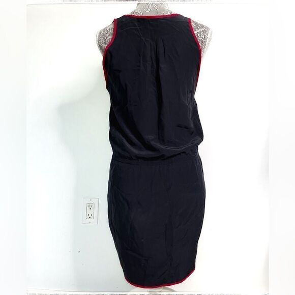 Sandro dress. Sandro size 1, equivalent to US size small - Picture 2 of 9